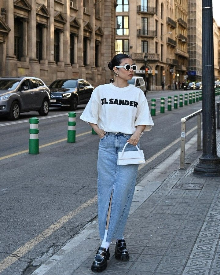 Effortless City Cool with a Denim Midi Skirt