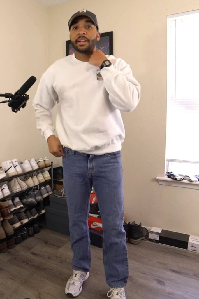 White crewneck + straight-fit blue jeans + NB 530