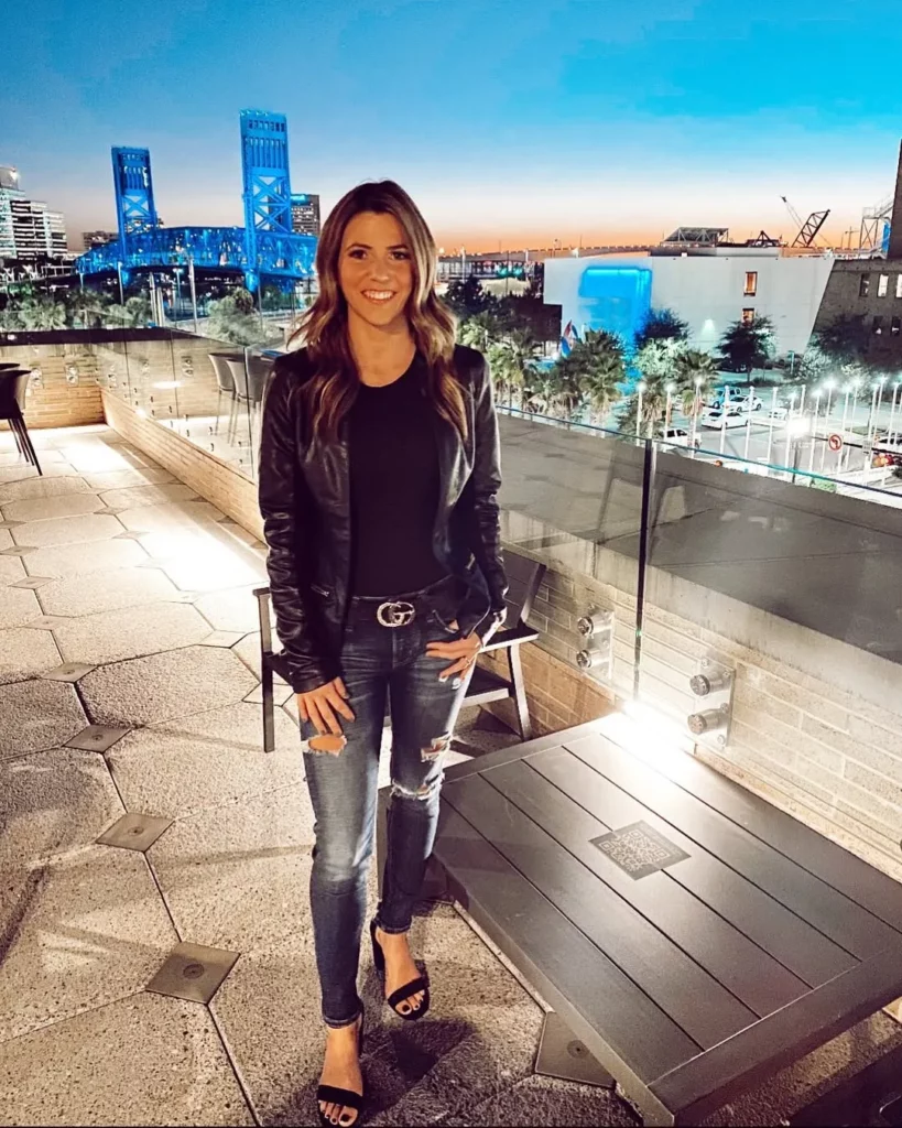 Leather Jacket + Black Tee + Spezials