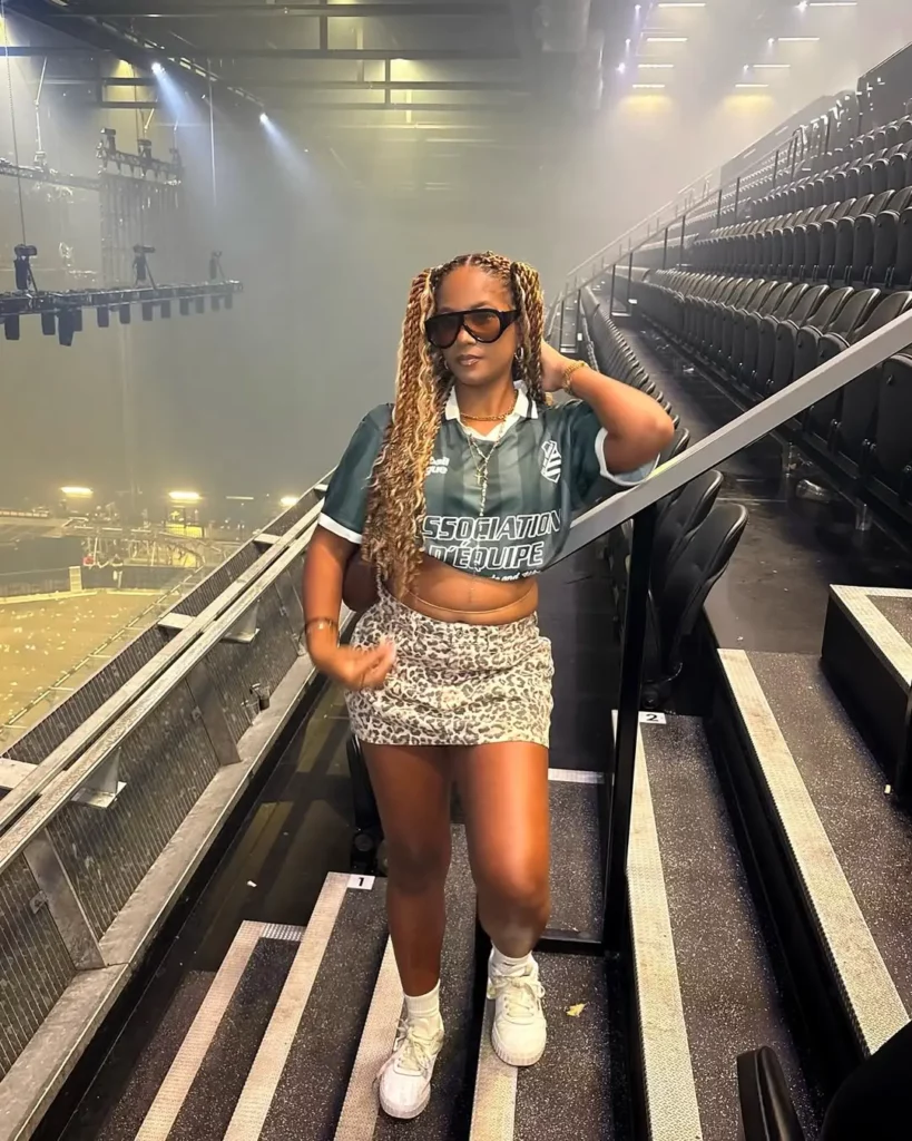 Cropped Jersey + Leopard Mini Skirt + White Sneakers