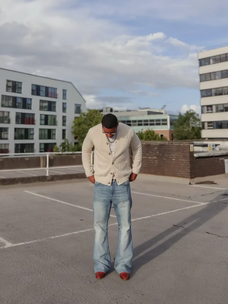 Cream Cardigan + Light Wash Jeans + Brown Chelsea Boots