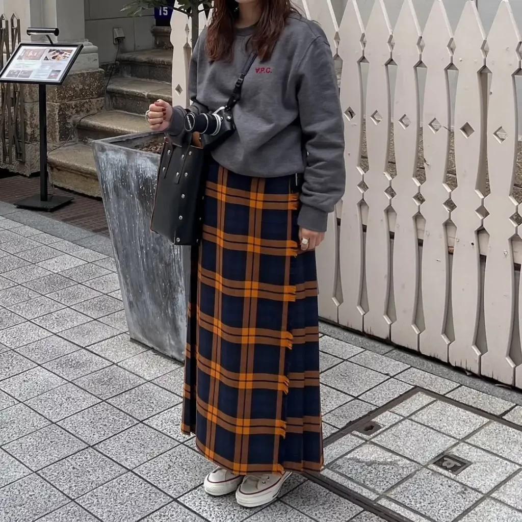 Sweatshirt + Plaid Maxi Skirt + White Converse