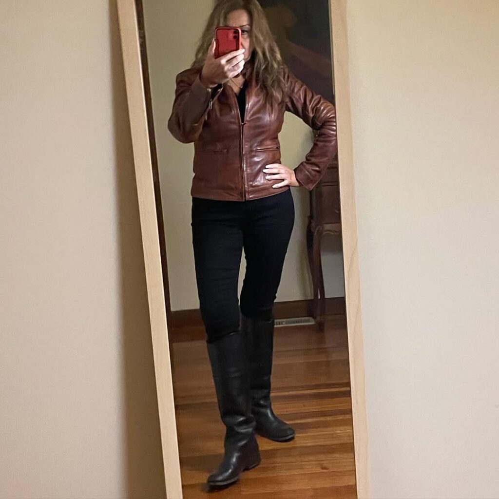 Timeless Leather Edge