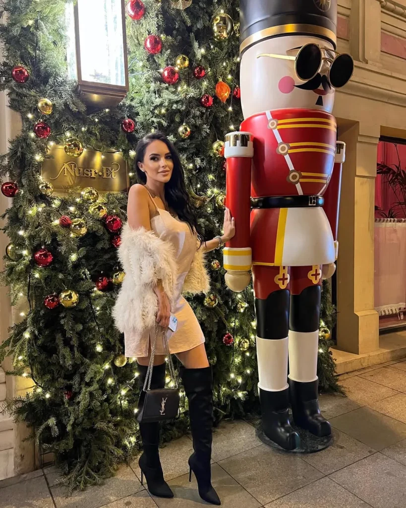 Festive Glam Party Look