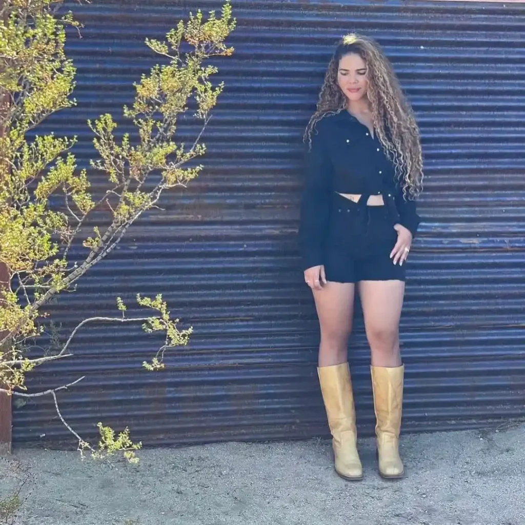 Desert Edge Minimalism