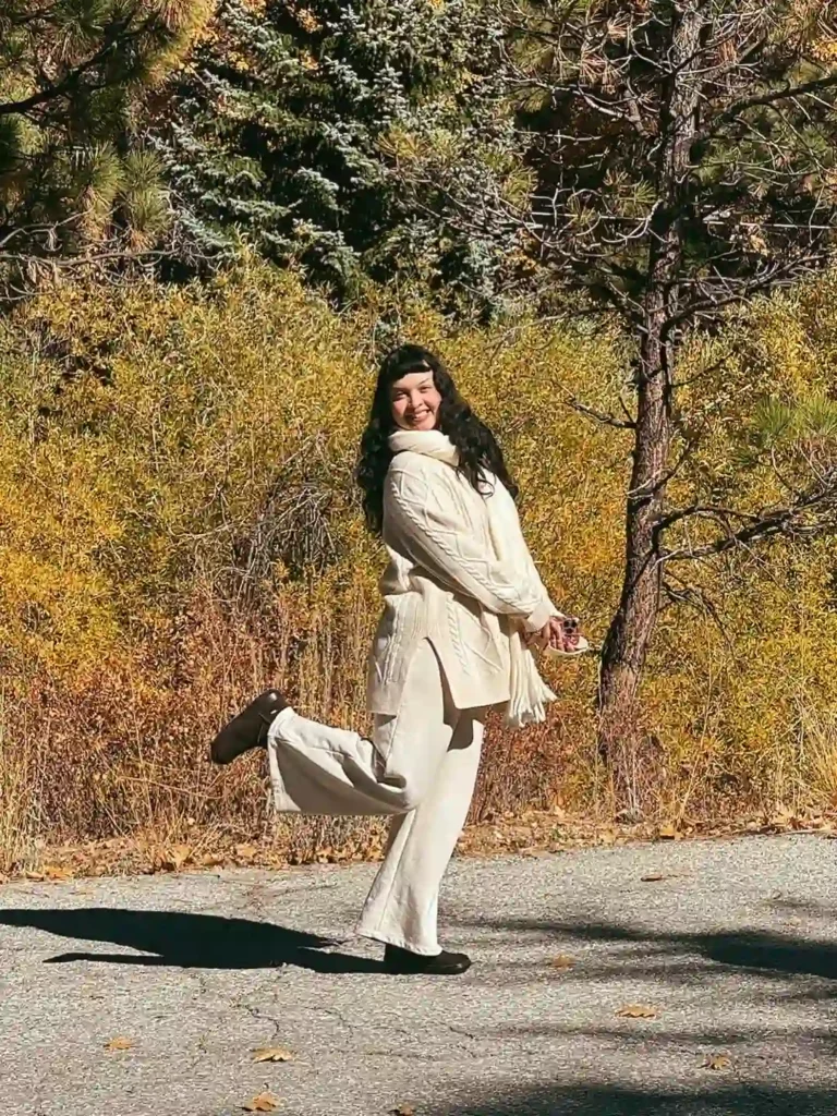 Winter Whites & Cozy Vibes