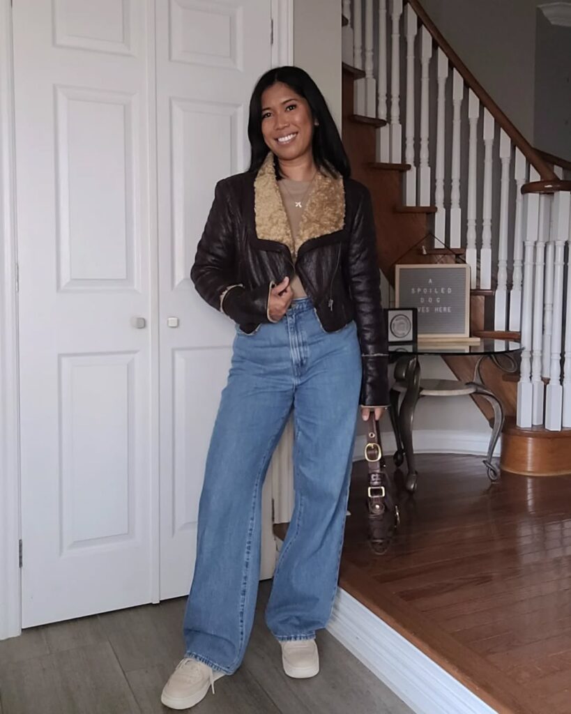 Casual Edge with Wide-Leg Jeans and Sneakers