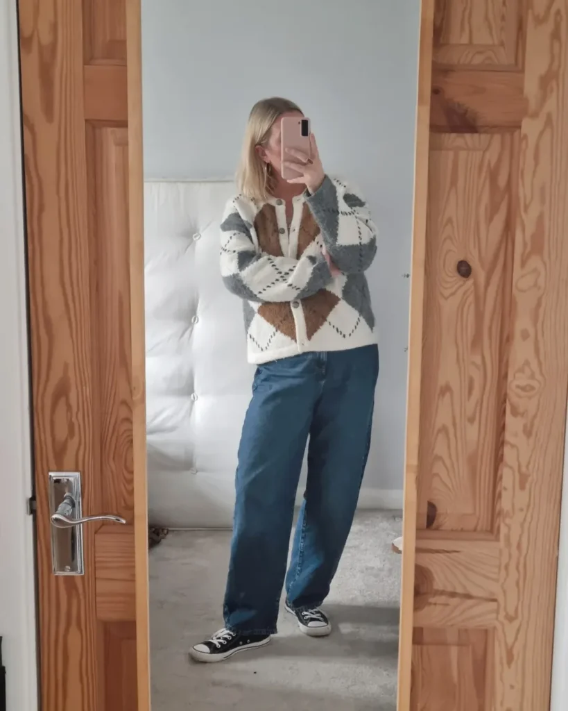 Soft Argyle Layers with Barrel Jeans and Converse