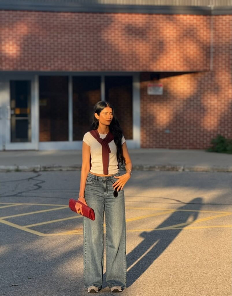 Minimal Warmth with Everyday Balance