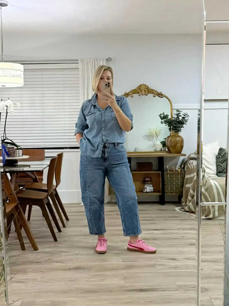 Cozy Color-Pop Barrel Jeans with Sneakers