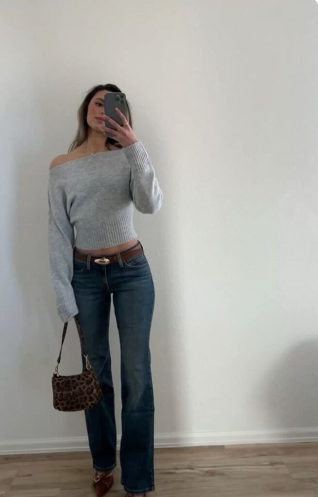 Relaxed Minimal Chic with Bootcut Jeans & Heels