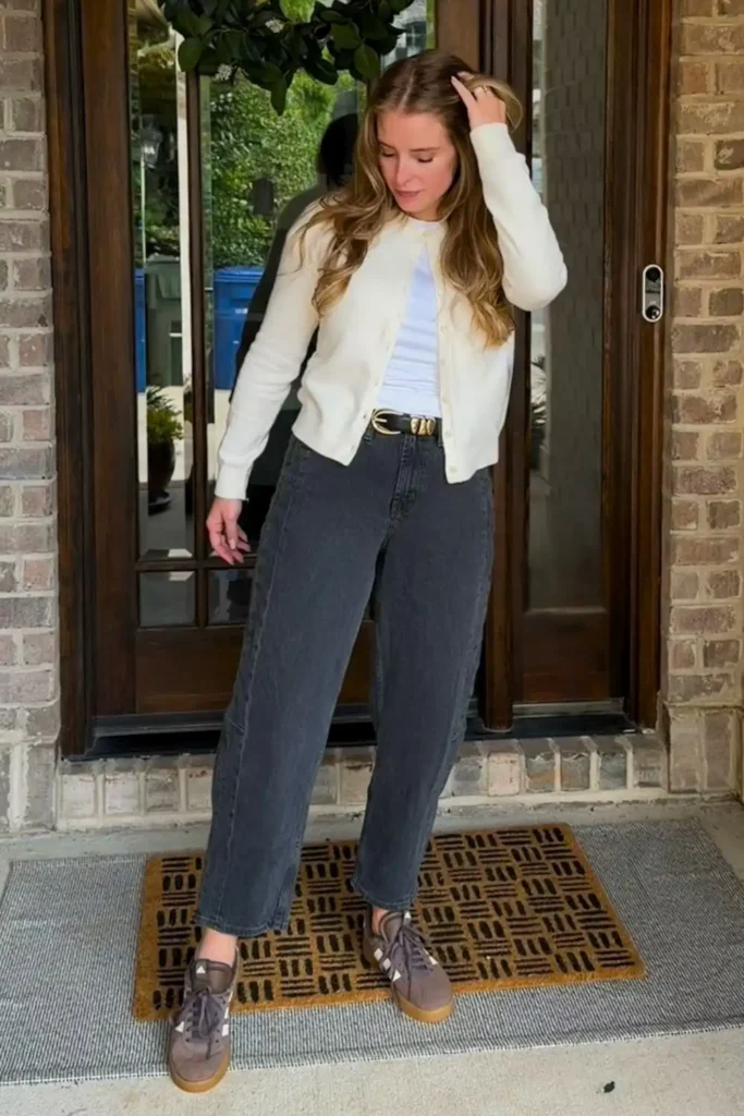 Soft Everyday Balance with Barrel Jeans and Samba