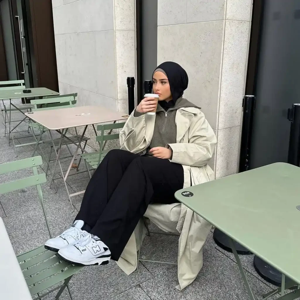 Casual Café Trench Coat Outfit with New Balance