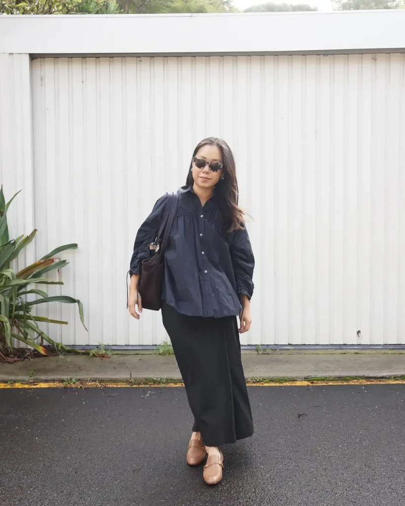 Effortless Monochrome Spring Loafers Outfit