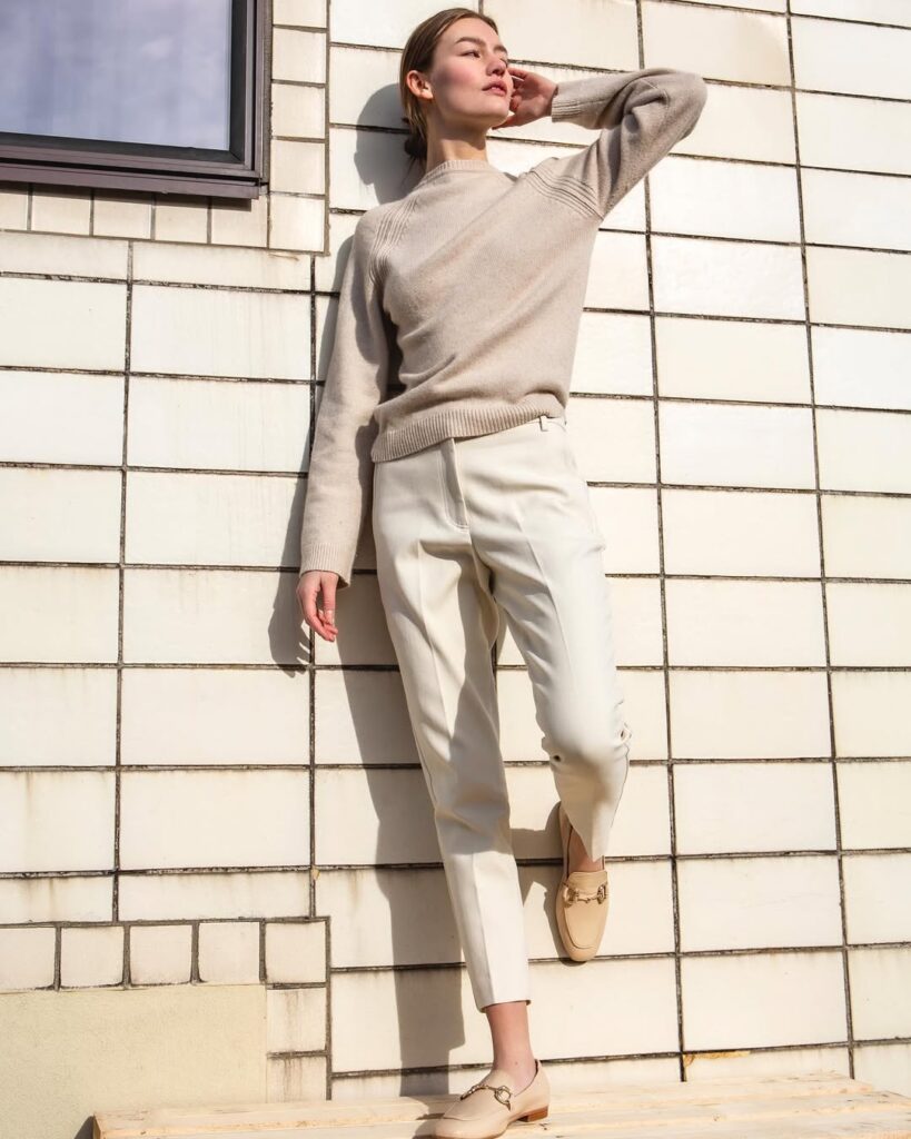Neutral Minimal Spring Loafers Outfit