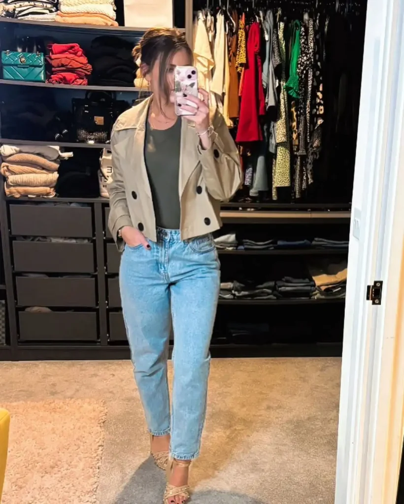 Cropped Jacket and Mom Jeans Outfit with Heels