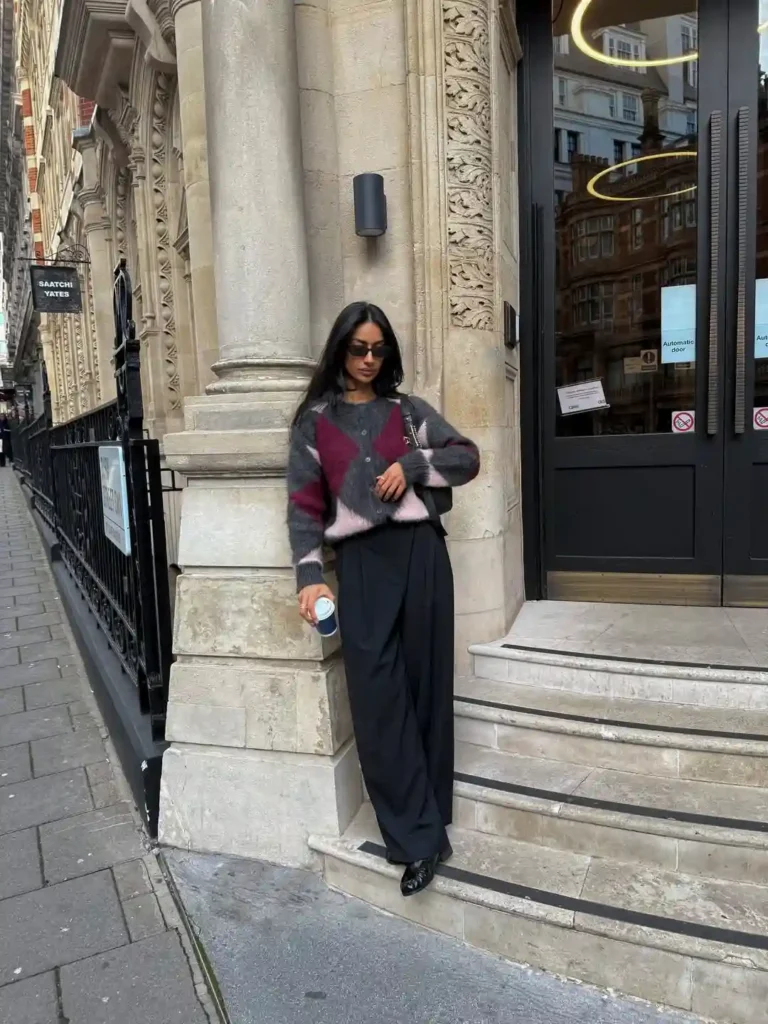 Relaxed Knit Sweater with Wide-Leg Trousers and Classic Loafers
