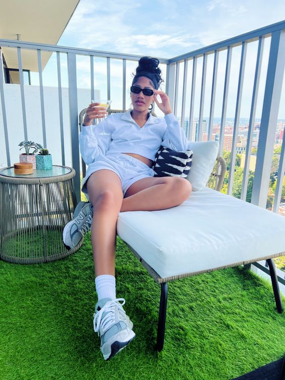 White Lounge Set with New Balance 990v5 Relaxed Outfit