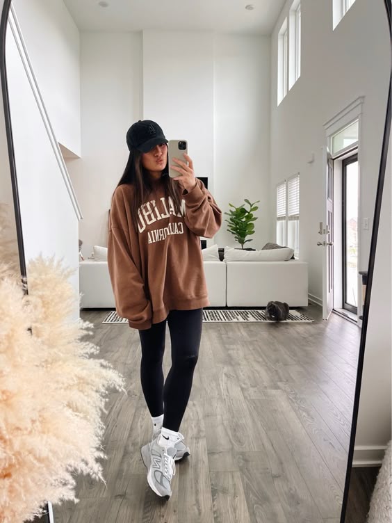 Oversized Sweatshirt with Leggings and New Balance 990v5 Outfit