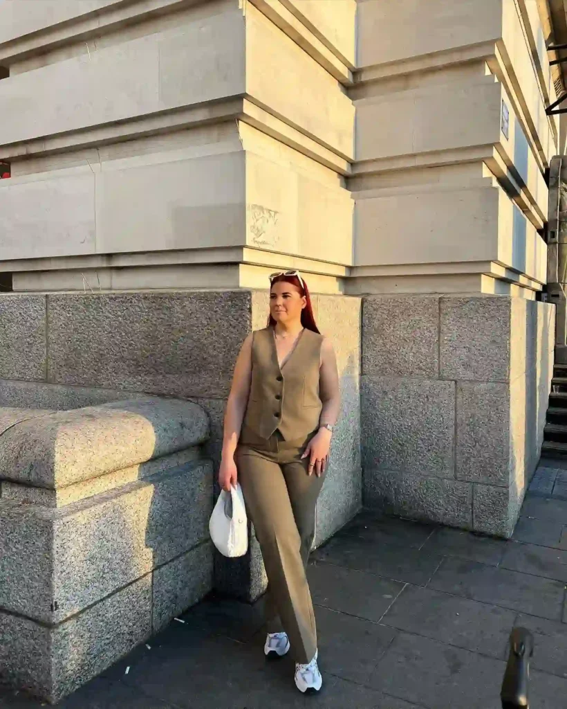 Vest and Tailored Pants with New Balance 530