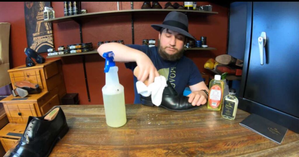 how to clean the inside of your shoes (1)