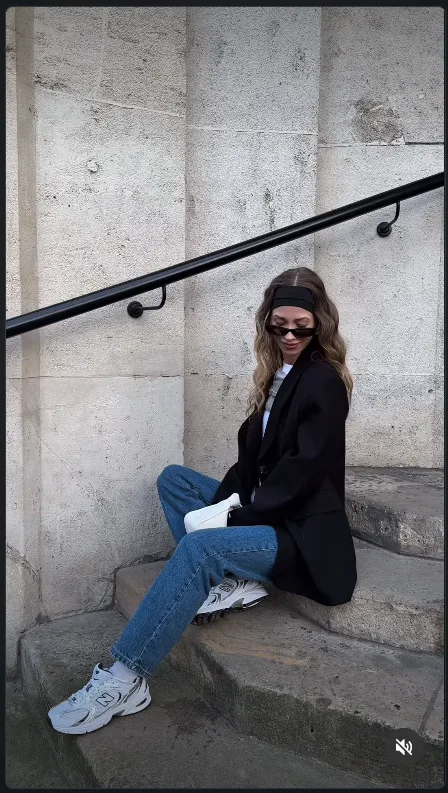 Black Blazer with Straight-Leg Jeans and New Balance 530 Outfit