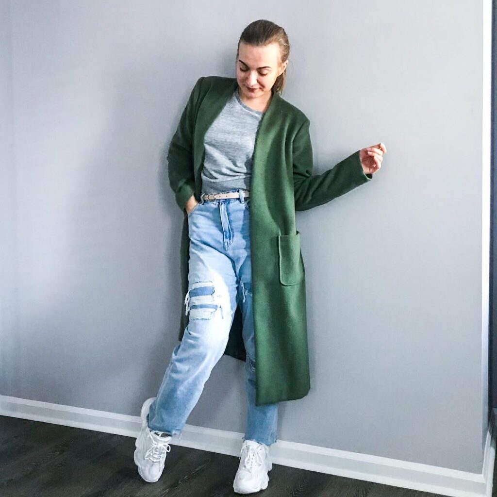Green Long Cardigan with Distressed Jeans and White Chunky Sneakers