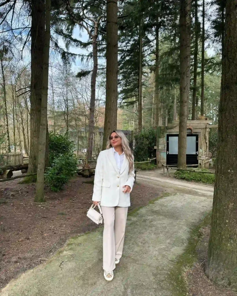 White Textured Blazer with Wide-Leg Pants and Sneakers
