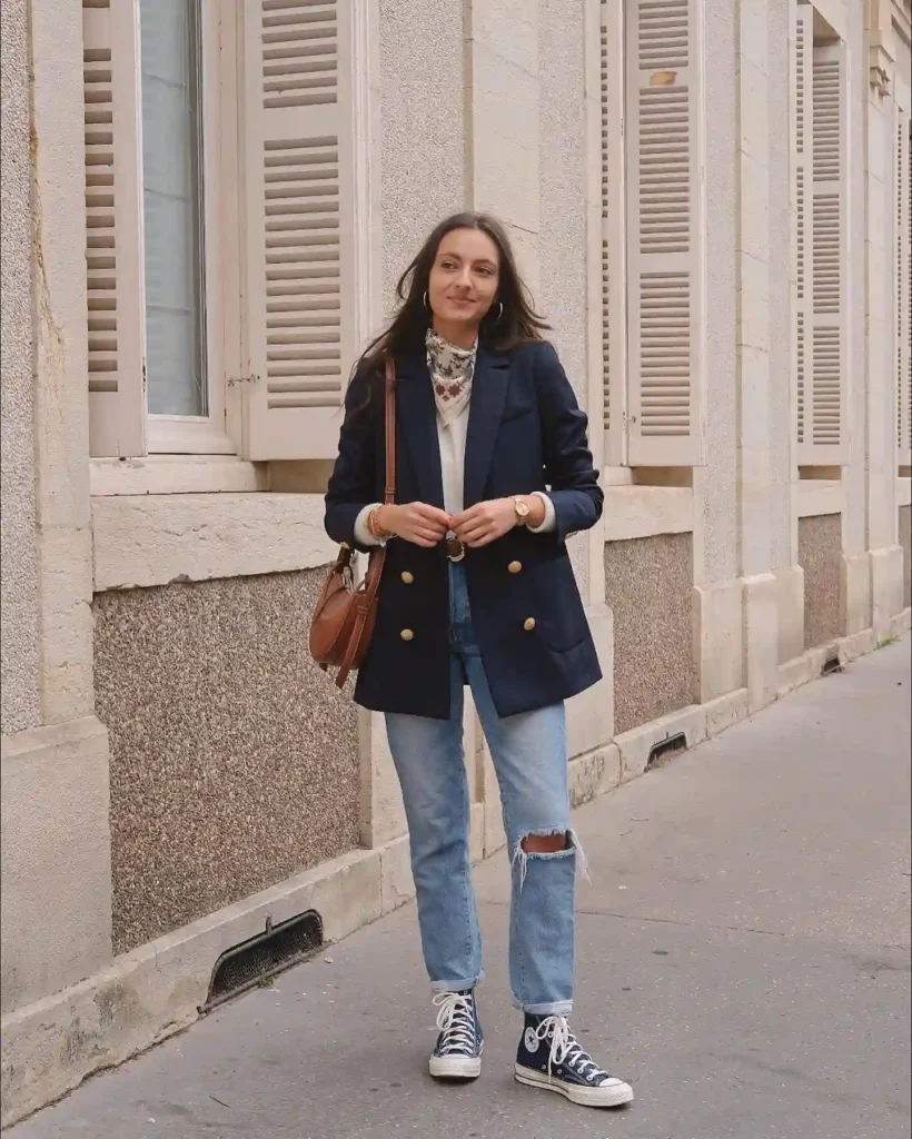 Double-Breasted Navy Blazer with Ripped Jeans Outfit