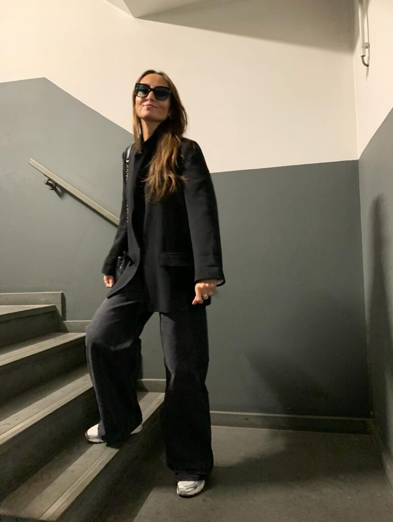 All-Black Blazer and Wide-Leg Pants with Sneakers