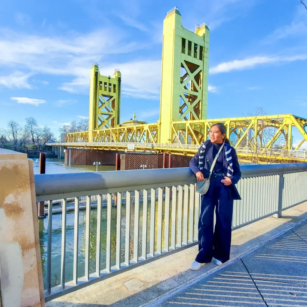 Navy Blazer with Wide-Leg Pants and White Sneakers