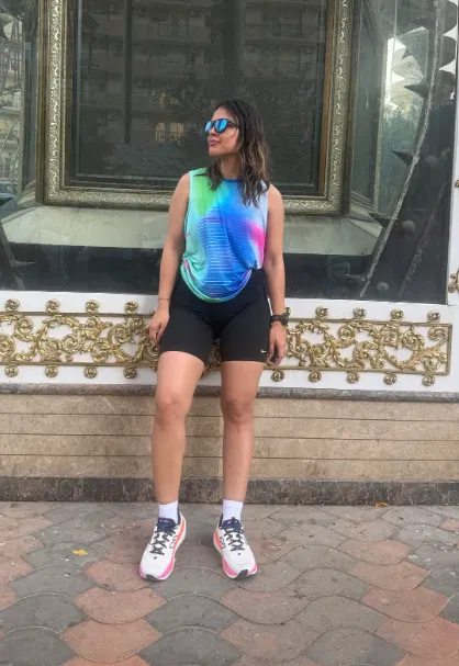 Iridescent Tank with Black Biker Shorts New Balance 1080 Outfit