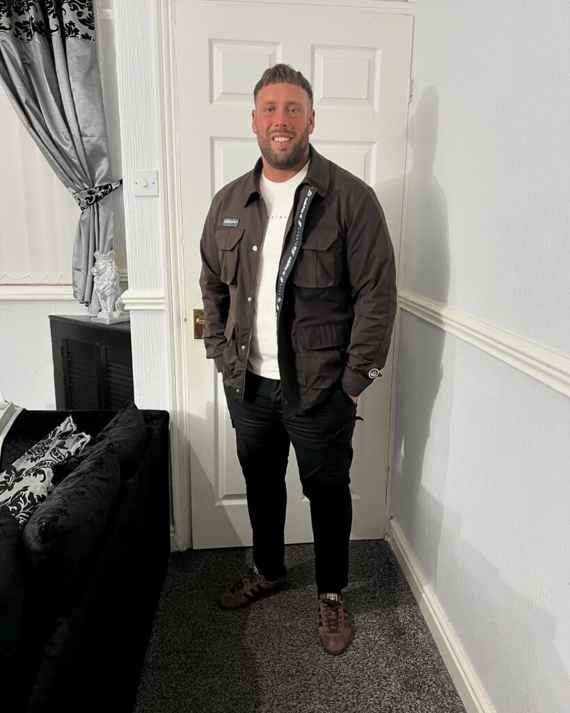Haslingden Jacket with Jeans and Spezial Sneakers