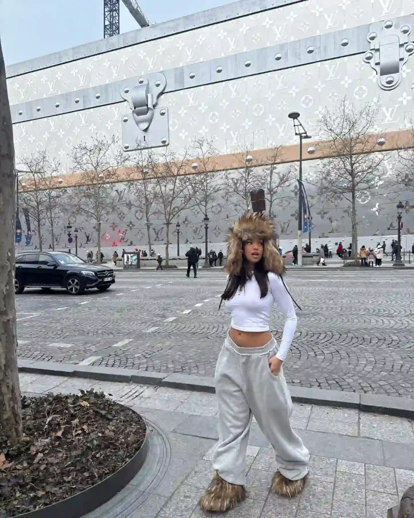 Crop Top with Baggy Sweatpants and Fur Boots