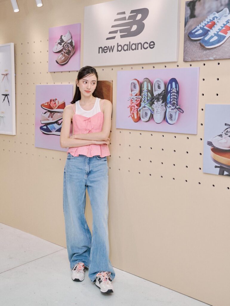 Pink Cami with Baggy Light Jeans Outfit