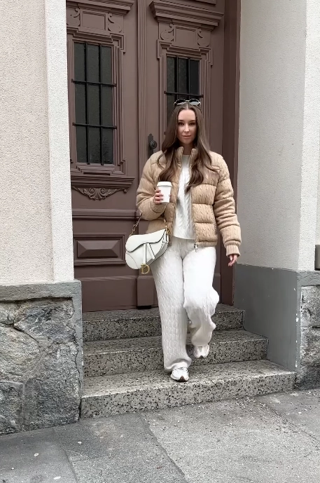 Puffer Jacket and White Knit Set with New Balance 327